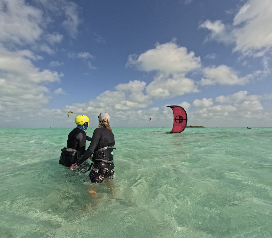 Kite Sisters - Coed & Family Kitesurf Camps Belize